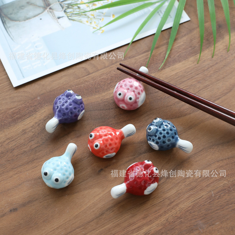 Japanese-Style Miscellaneous Goods Pufferfish Small Fish Chopstick Holder Chopstick Rest Chopstick Holder Ceramic Cute Fish Ornament Creative Home Decor