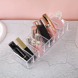 收纳盒;模特;饰品展示架