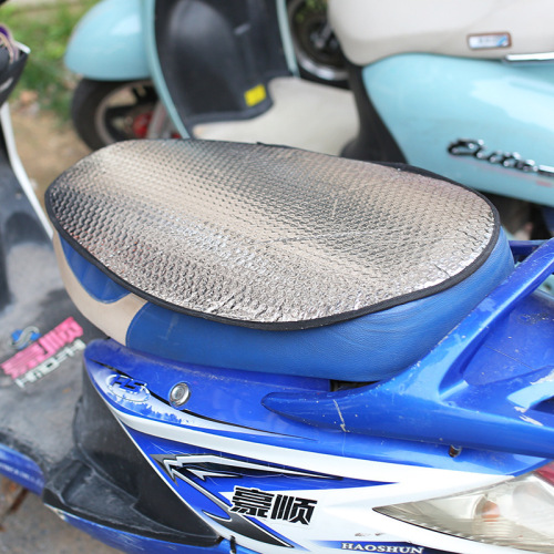 Motorcycle electric vehicle sun protection seat cushion Reflective pad Insulation sheet Sun protection sheet Aluminum film sunshade car cushion T