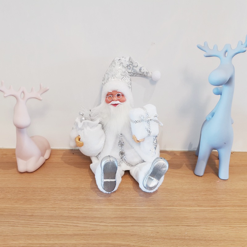 2020 Nueva franela sentado Santa Claus muñeca decoración regalo Regalo De vacaciones Comercio electrónico Venta caliente