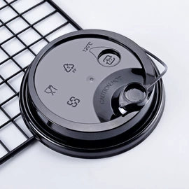 一次性塑杯;一次性杯垫;一次性刀叉勺