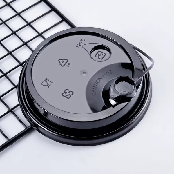 Milk tea cup lid disposable 90 caliber thick beverage seal leak-proof injection cover PP plastic plug cover wholesale