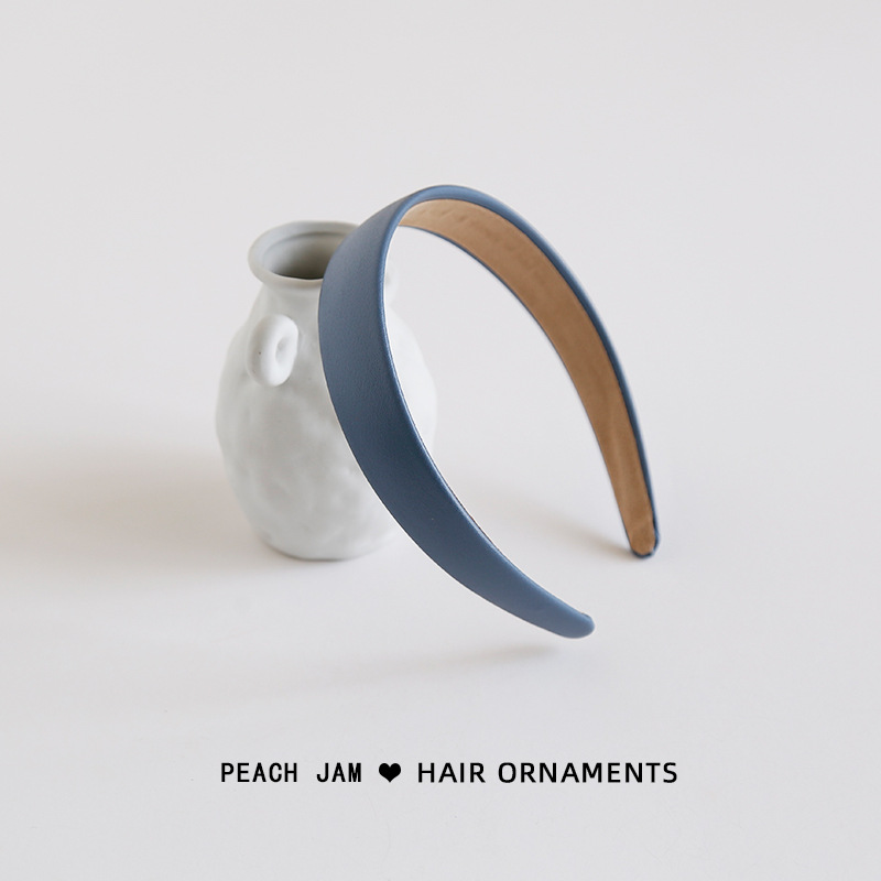 優しい色 ~ 日本系のレトロな皮質のカチューシャが広くて、外に出てカードを出します。