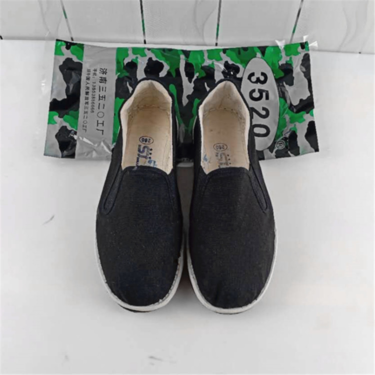 Factory sells 3520 military single cloth shoes men's loose and lazy…