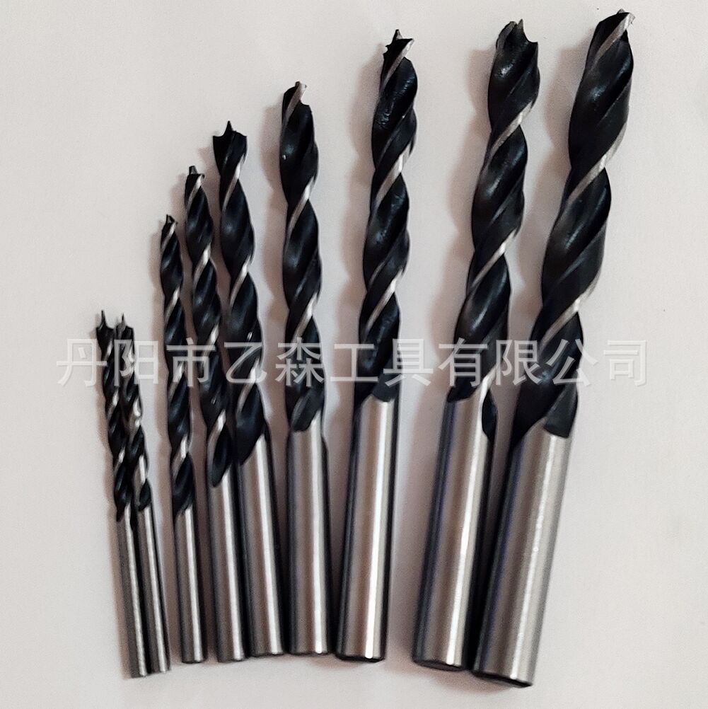 Manufacturers sell three-pointed woodworking blackening drill woodworking hole opener door lock hole drilling drill