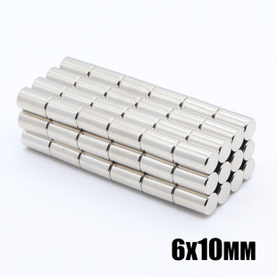 D6*10�S��ֱ�N�S�F������ �A���͏������F6&times;10���Ŵ������