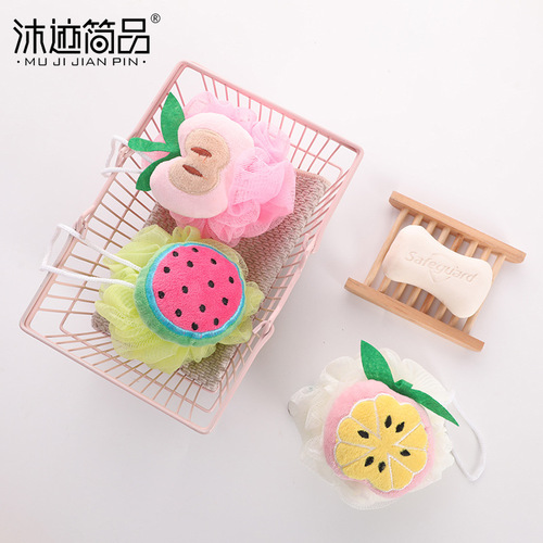 Source manufacturer wholesale cartoon fruit and animal bath flower animal head bath ball bath children's toys