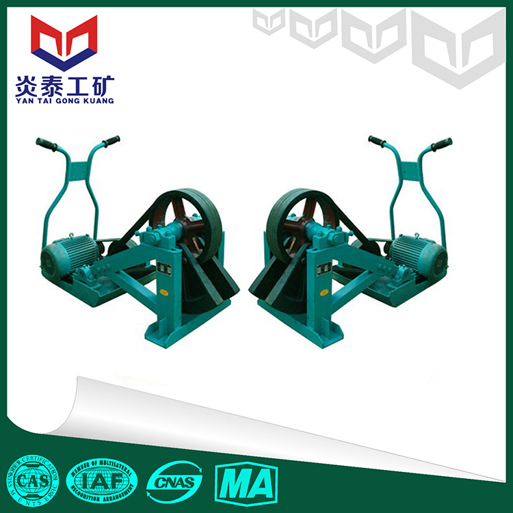 山东炎泰厂家蛙式打夯机  填土打夯机械价格