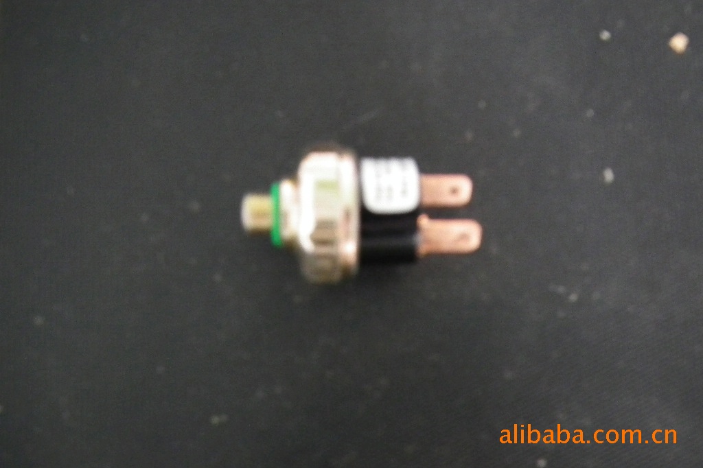 现货机械汽车压力开关汽车传感器压力低压启动高压停止机械式批发