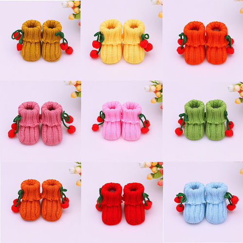 Handmade finished knitted spring and autumn baby woolen shoes newborn woolen shoes baby knitted shoes 0-3-6 months