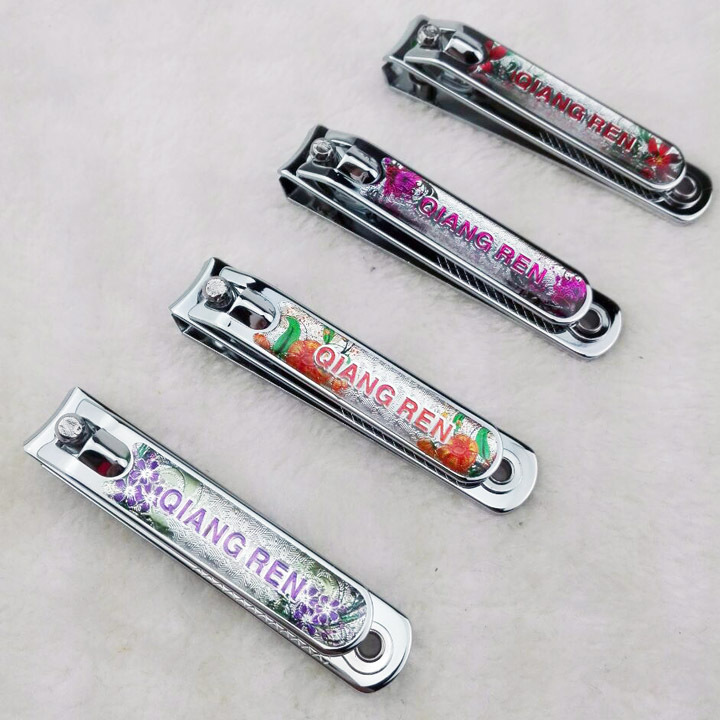 A0137 hombre fuerte T6218E cortaúñas de acero inoxidable Yiwu 2 yuanes dos yuanes tienda de regalos al por mayor