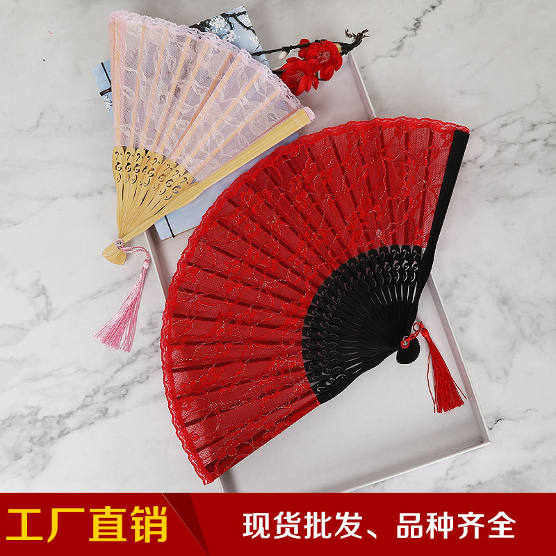 Ventilador plegable de estilo japonés ventilador de encaje hueco ventilador antiguo de estilo chino al por mayor VENTILADOR DE Cheongsam ventilador de pasarela de escenario ventilador de estilo europeo