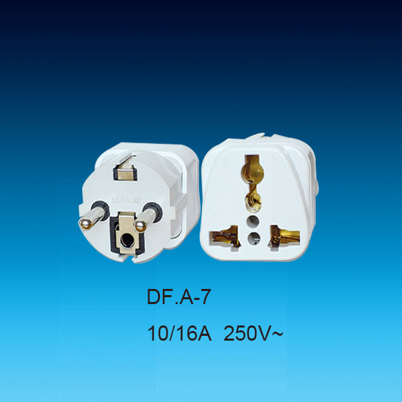 厂家直销CE认证迪丰欧式转万用孔旅行插座1孔德标转换器批发usb