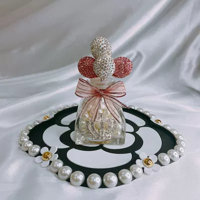 Car Perfume Holder, Glass | Perfplant seat