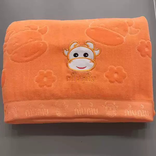 Cut velvet children's quilt embroidered calf orange