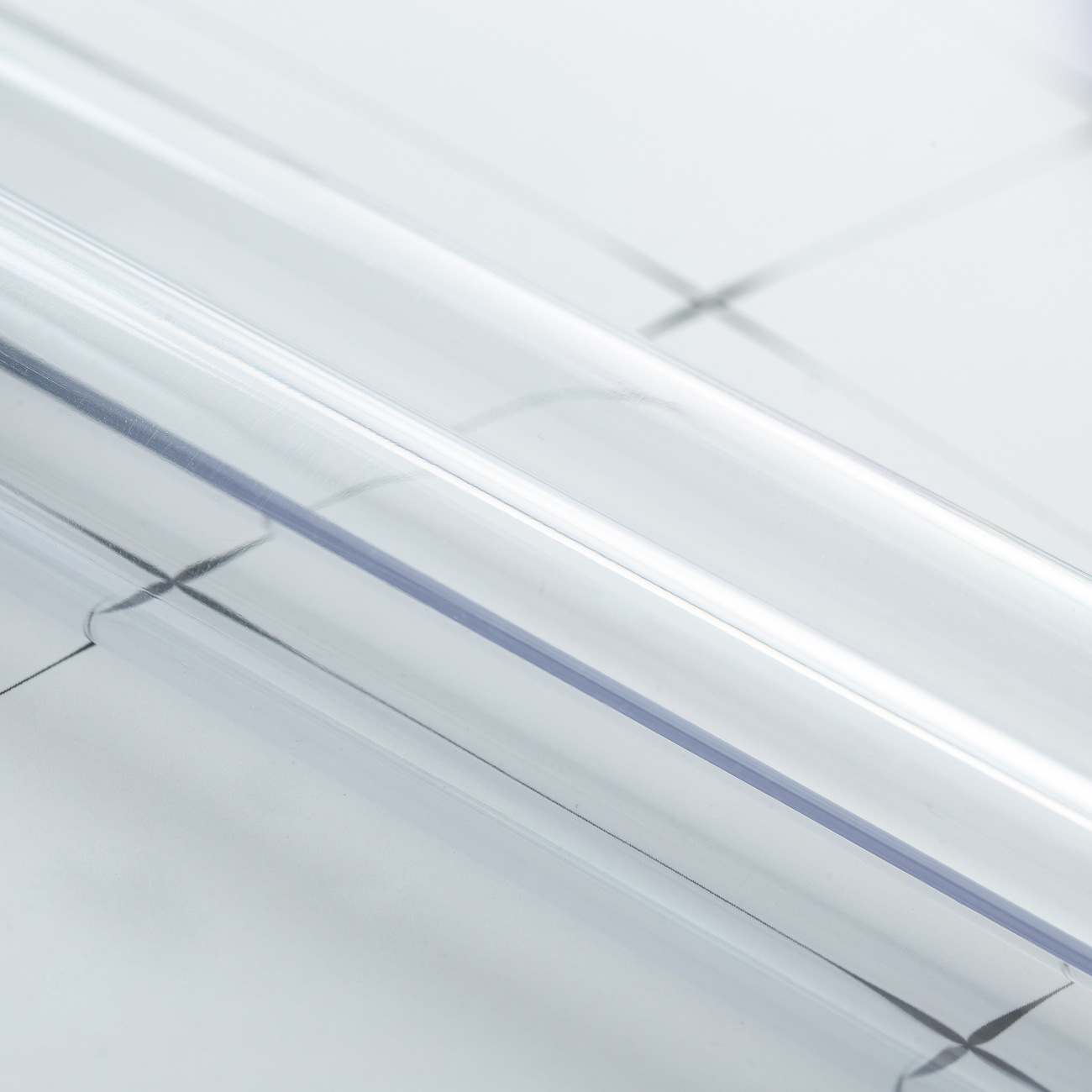 En stock caja de lápiz de plástico caja de papelería cilindro de cristal embalaje de regalo caja de lápiz transparente logotipo imprimible fábrica al por mayor