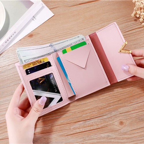Korean version of the new three-fold women's wallet short retro card holder PU simulated leather simple folding wallet
