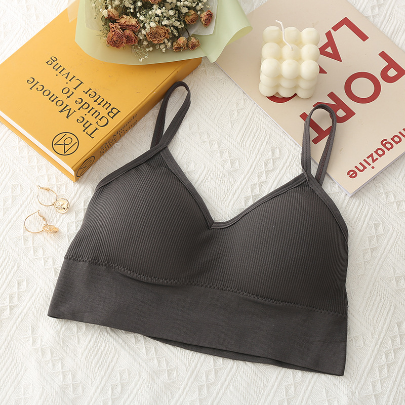 La ropa interior de niña japonesa en forma de U Cruz belleza correa trasera envuelta en el pecho verano nueva celebridad de Internet mismo estilo ropa interior inalámbrica
