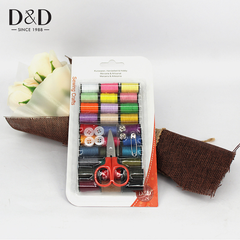 Xiu's 40-Piece Sewing Kit Handmade Sewing Tools Scissors and Needle Thread Set Hanging Card Package DIY Sewing Kit