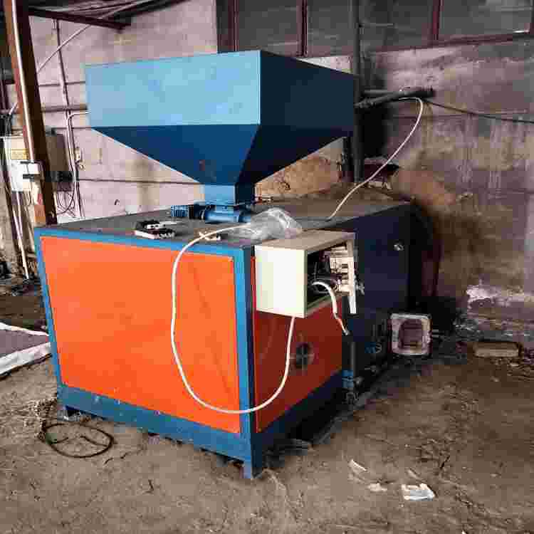 廊坊鹏恒生产环保生物质木屑颗粒燃烧机  生物质木粉颗粒燃烧机