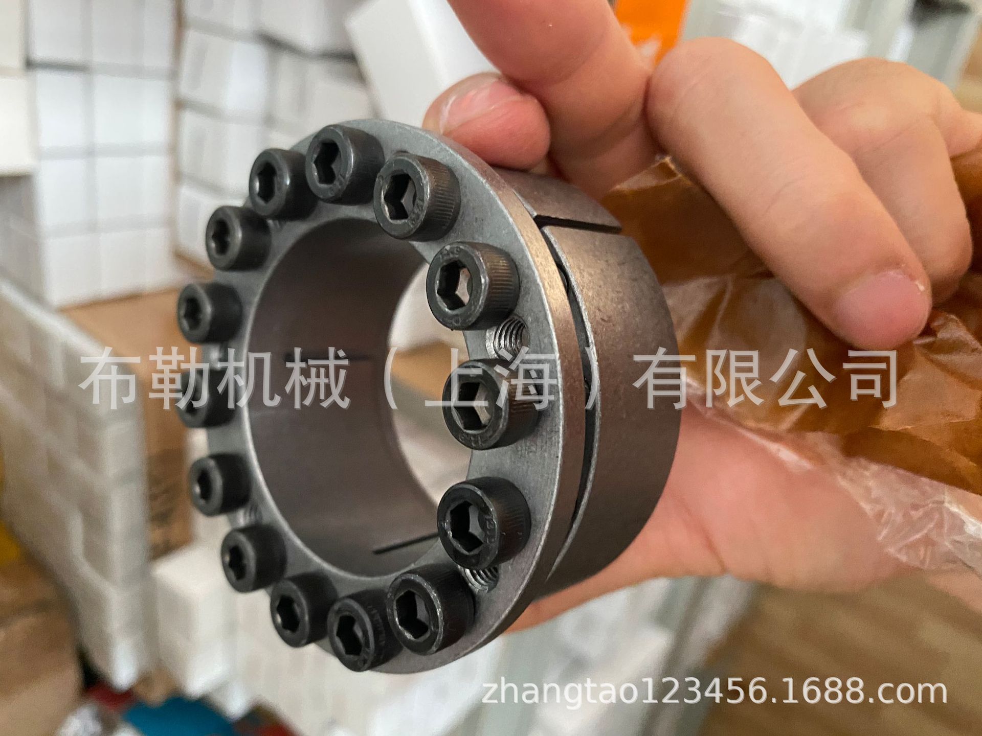 STK300涨紧套Z1胀套tlk300胀紧套ktr150涨套swle300免键轴衬DR300