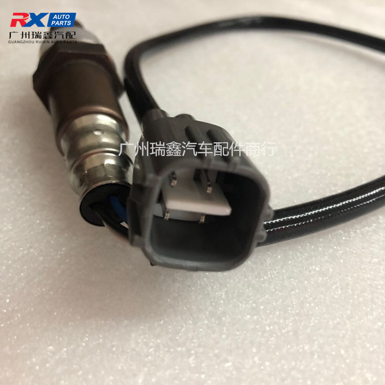 Aplicable a Toyota alfa sensor de oxígeno alfa viejo sensor de oxígeno trasero 89465-41060