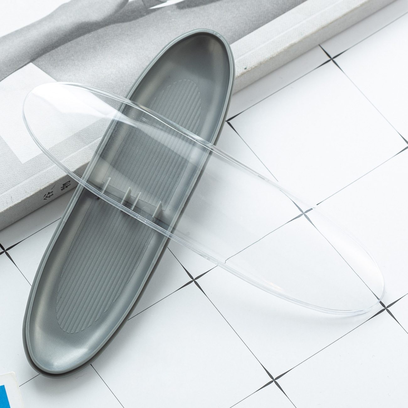 Fábrica al por mayor cabeza redonda de plástico caja de la pluma de embalaje de la pluma de metal Flip caja de papelería logotipo imprimible