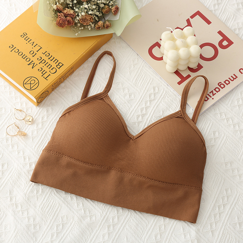 La ropa interior de niña japonesa en forma de U Cruz belleza correa trasera envuelta en el pecho verano nueva celebridad de Internet mismo estilo ropa interior inalámbrica