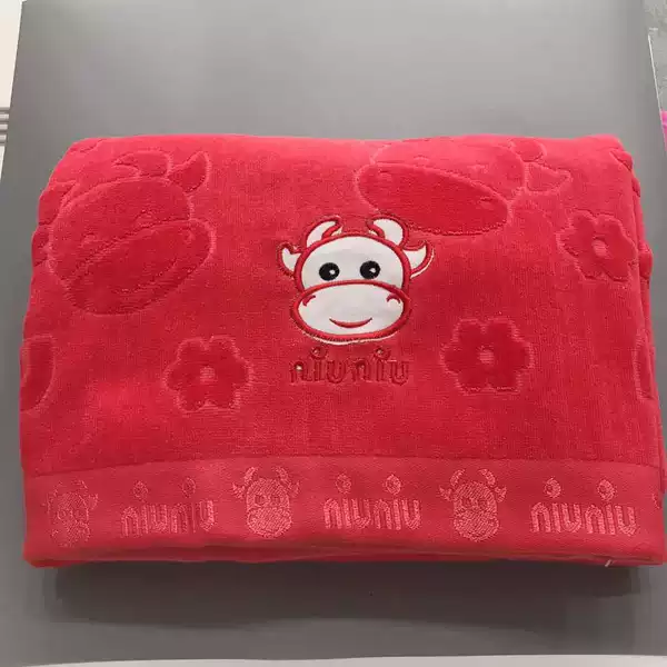 Cut velvet children's quilt embroidered calf red