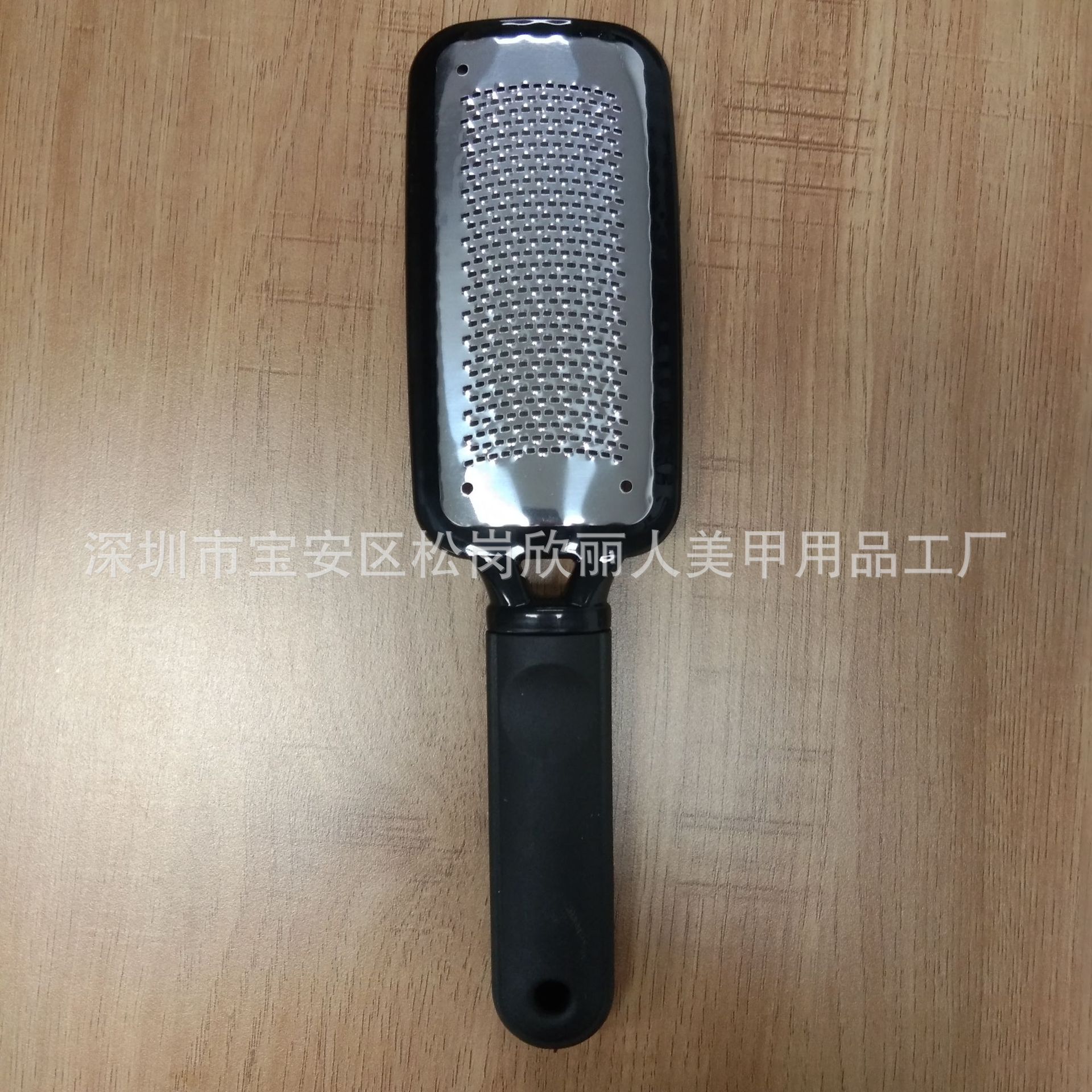 Venta caliente herramientas de uñas pie frotar puede ser reciclado Pie de acero inoxidable frotar Paquete de tablero borde raspado antideslizante pie frotar en stock