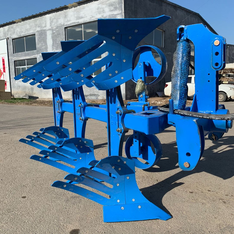 新款农用液压翻转犁四轮拖拉机铧犁加厚款调幅犁栅条犁耕地翻土犁