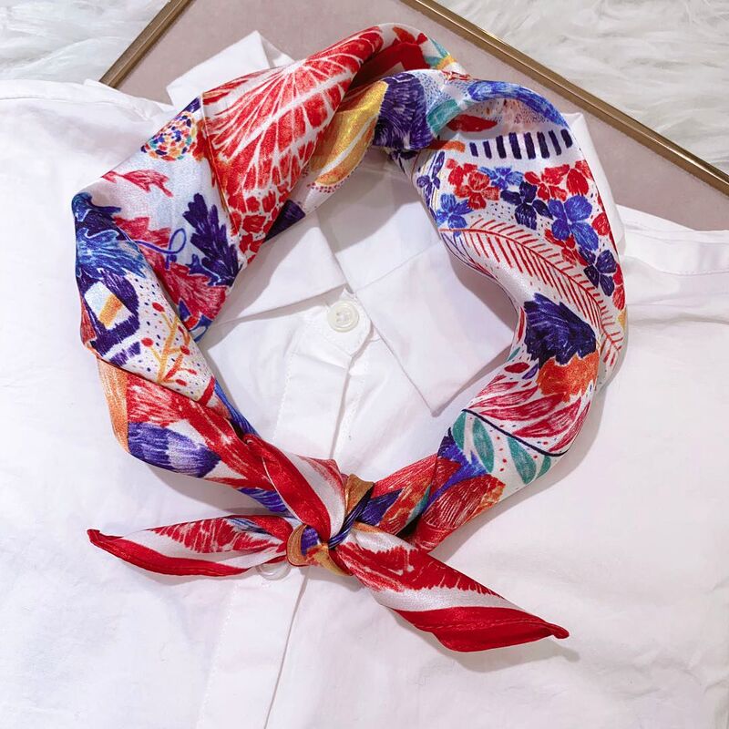 Hangzhou Silk Manufacturer Has 100% Mulberry Silk Small Square Scarf, Neck Protector, Printed Ribbon in Stock