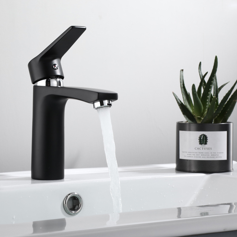 Grifo de lavabo de latón de una sola palanca, color negro, para baño, suministro directo de fábrica