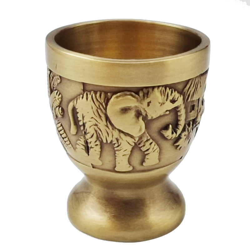 Suministro directo de fábrica estilo antiguo vidrio de vino blanco una taza vintage bronce elefante espíritus taza creativa pequeña taza de vino 10ml