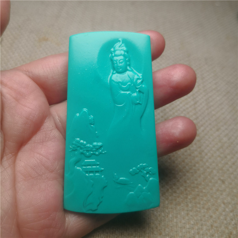 Turquoise Tieguanyin tea, pendant