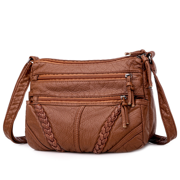 fashionable capacious shoulder bag
