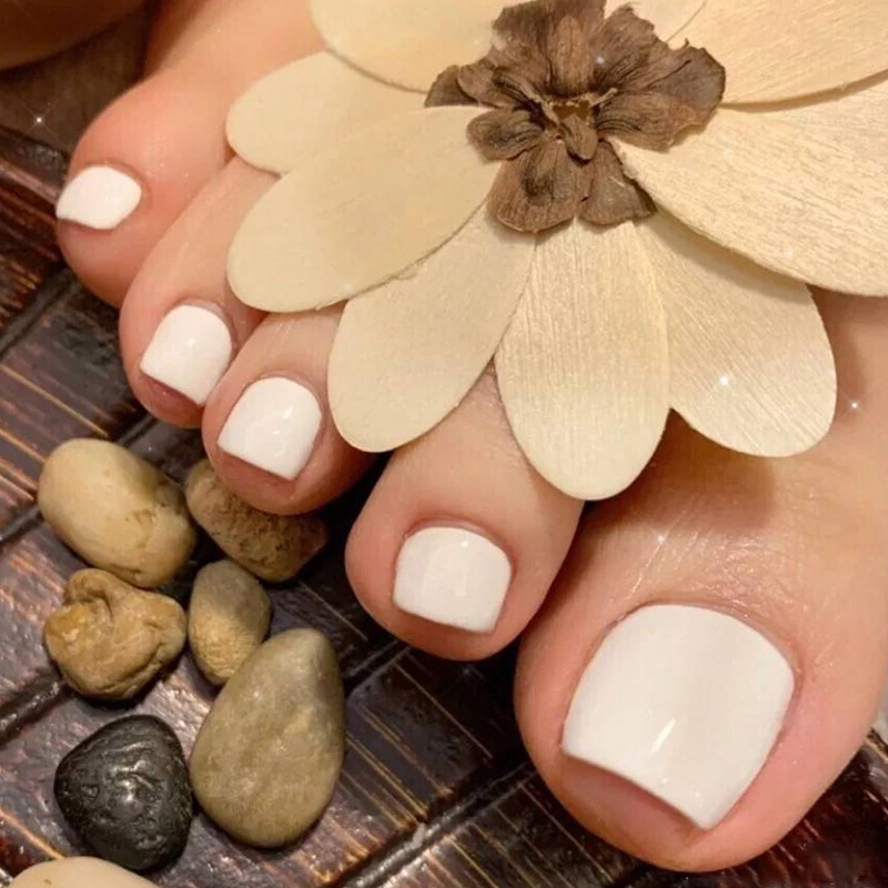 UV brillante desgaste de aceite de uñas pieza Pie de uñas falso producto terminado 24 piezas tira de color sólido conjunto dedo del pie desgaste de uñas pie pieza de uñas