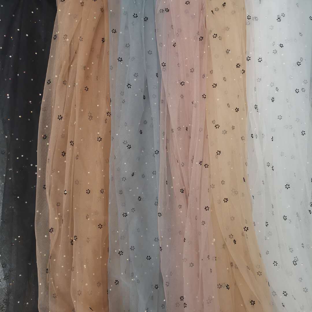 新款细腻锦特密美国网底布迷你小花花植绒烫钻 裙装等面料 现货