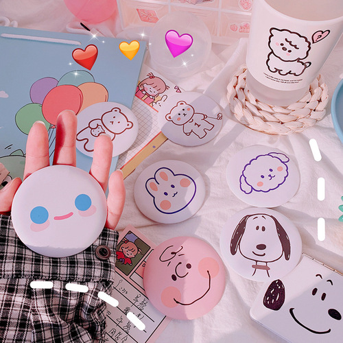 Korean cute mini portable makeup mirror girl heart makeup mirror student creative portable small round mirror makeup mirror
