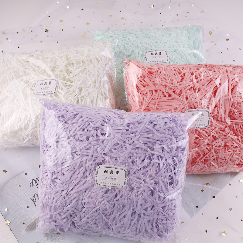 En stock al por mayor color de la rifa de papel desmenuzado caja de regalo caja de caramelo relleno de papel de la rifa caja de regalo ventas directas de la fábrica