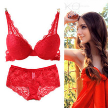 一件代发欧美女士丰胸内衣蕾丝性感深V小胸罩聚拢调整型文胸套装