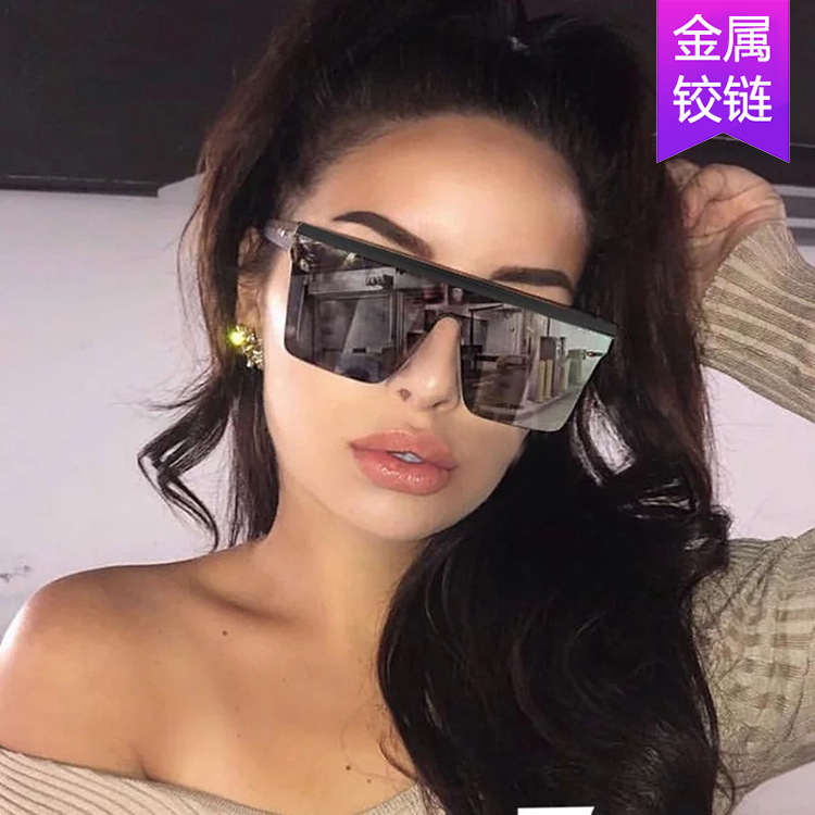 Cross-border European and American trend square large frame one-piece sunglasses 2020 new personalized sunglasses women's street shooting driving glasses Cross-border European and American trend square large frame one-piece sunglasses 2020 new personalized sunglasses women's street shooting driving glasses