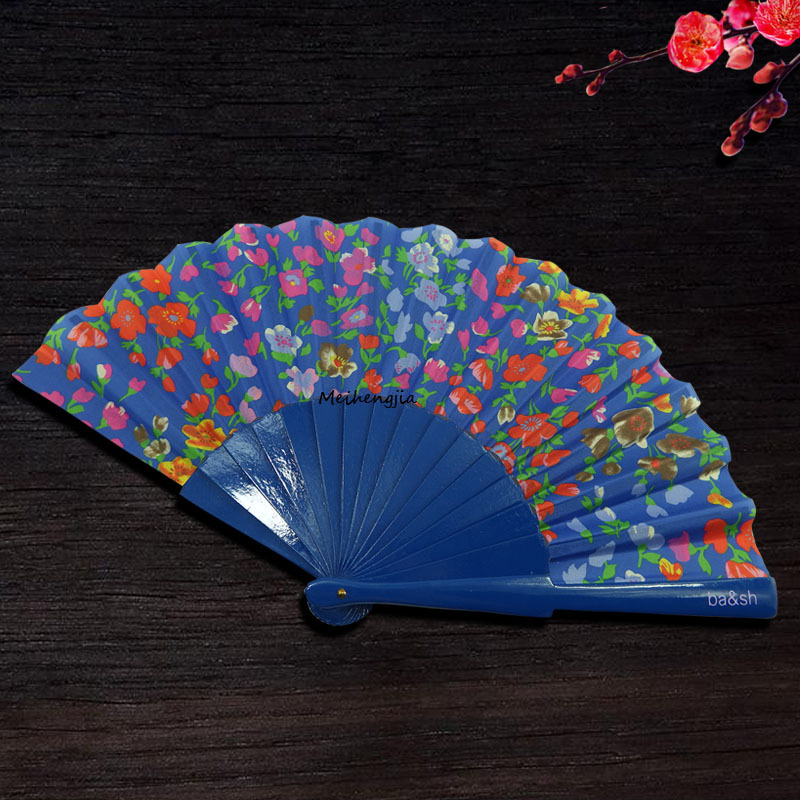 蓝色喷漆西班牙木扇旅游纪念广告布扇折叠扇子古风木质扇子