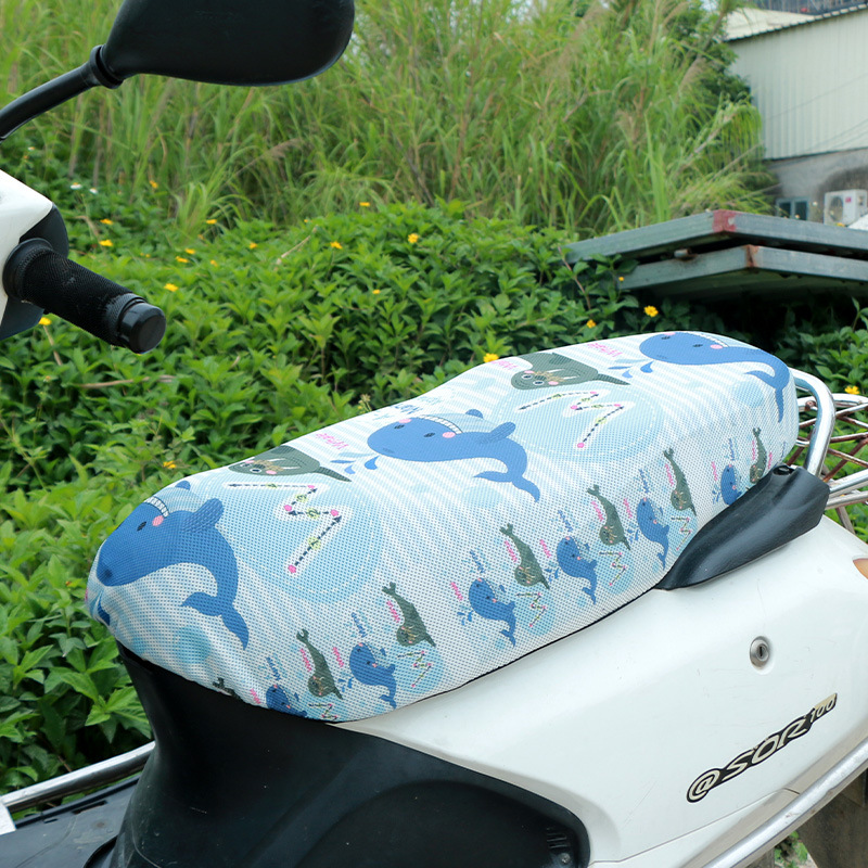 Funda de cojín de dibujos animados de coche eléctrico 3D impresión tridimensional funda de cojín motocicleta eléctrica aislamiento térmico cubierta protectora cuatro estaciones Universal