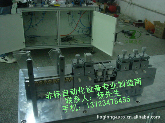 �Ǳ��Զ����豸 ��-----PET��Ʒ��Ƭ�Ѻۼ�⿪������