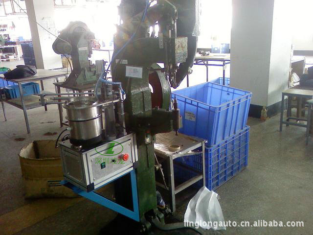 �Ǳ��Զ����豸 ��-----PET��Ʒ��Ƭ�Ѻۼ�⿪������