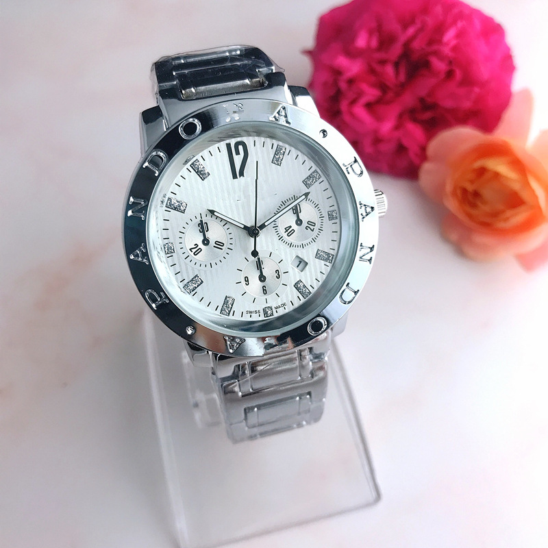 Quartz trend watch for men and women