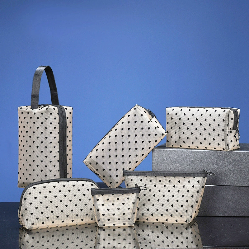 Простая любящая сетчатая сумка для макияжа большой емкости ins ветер высокий цвет цвет красный конверт ручная сумка для макияжа