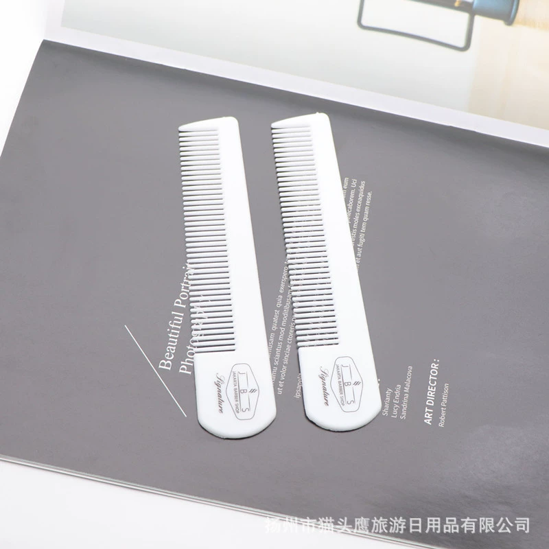Производитель одноразовых пластиковых полукруглых расчесок для ухода за волосами для гостиничных номеров, прямые продажи для использования в отелях