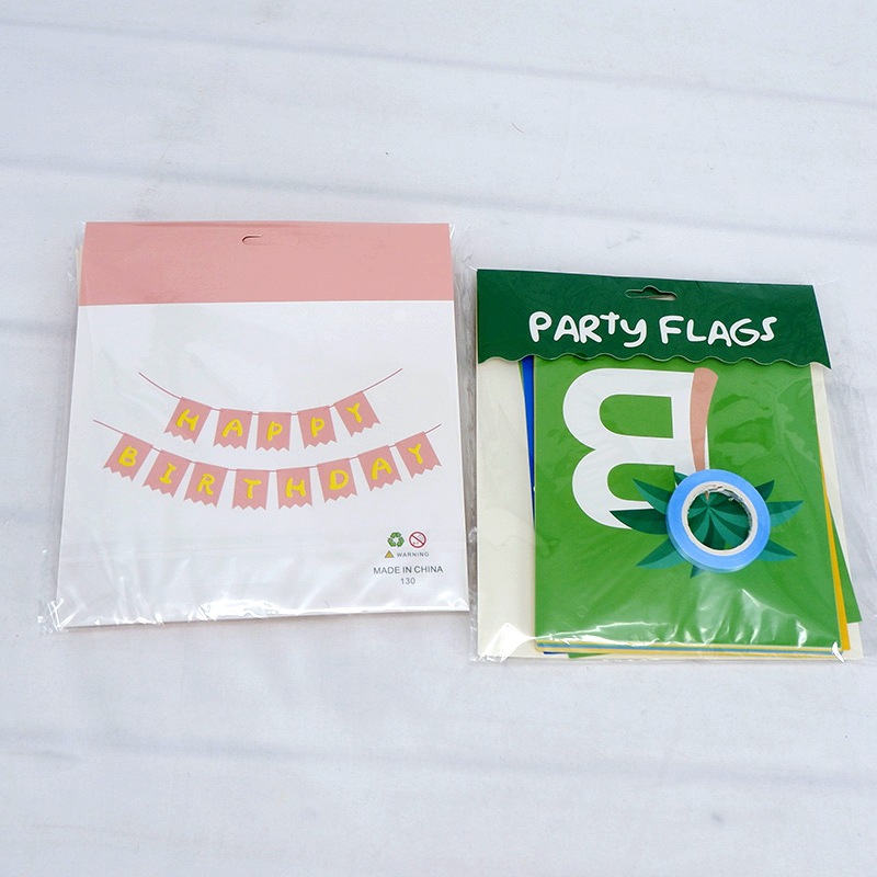 Copyright Feliz cumpleaños estampado letras de cola de pez bandera de color tirar de flores fiesta tirar de la bandera de decoración de la fiesta